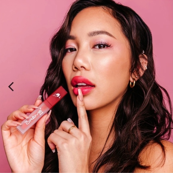 The Crème Shop Lip Juice Stain – Strawberry Feels Forever 🍓 - Picture 2 of 8